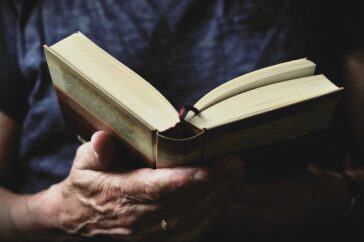 book, read, hands